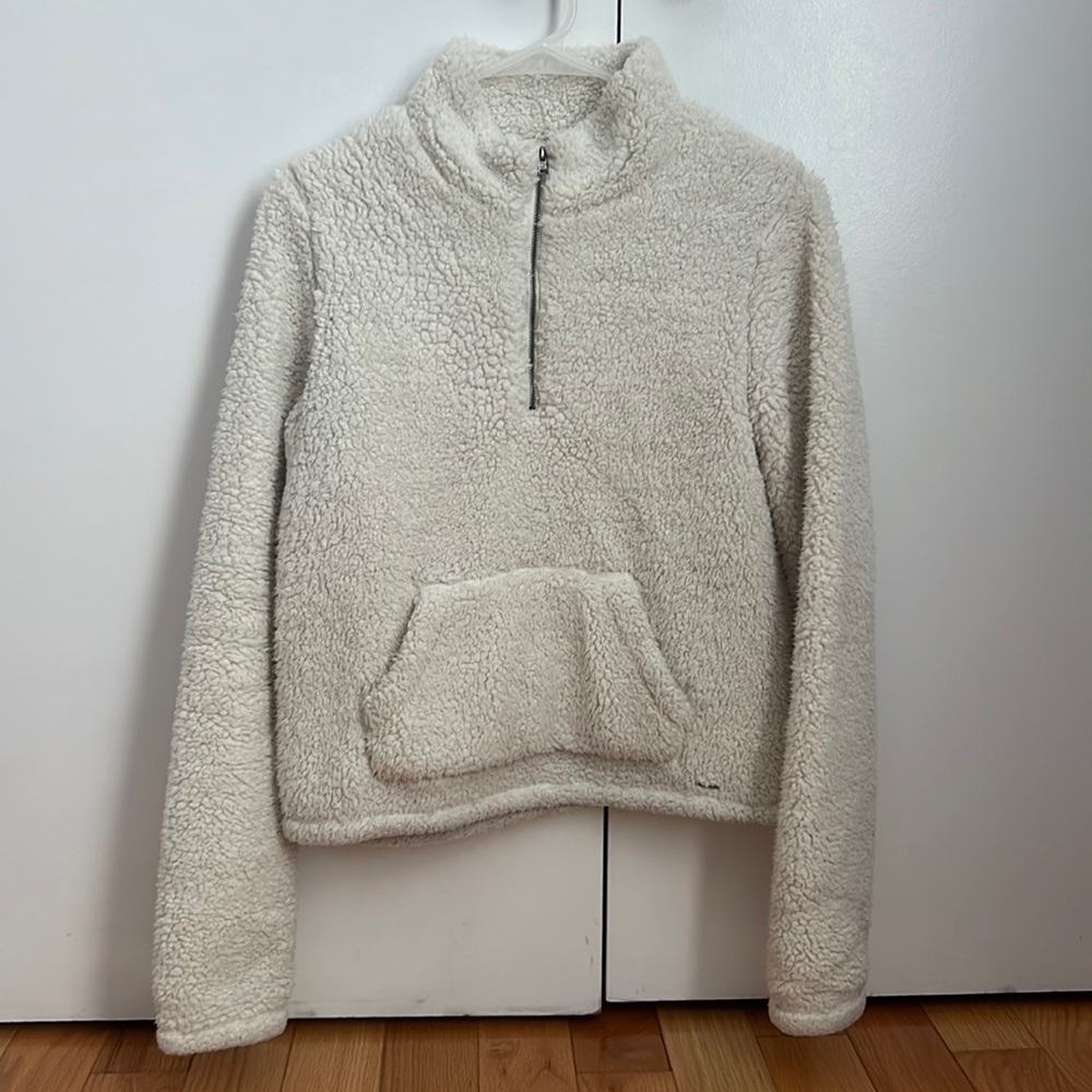HOLLISTER sherpa quarter zip